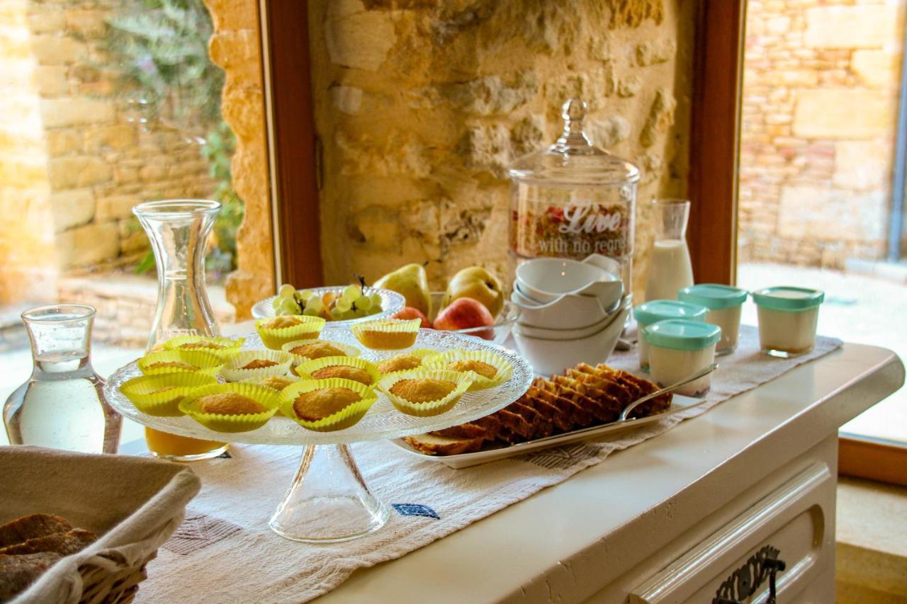Aux Bories de Marquay, B&B avec piscine et SPA près de Sarlat Esterno foto